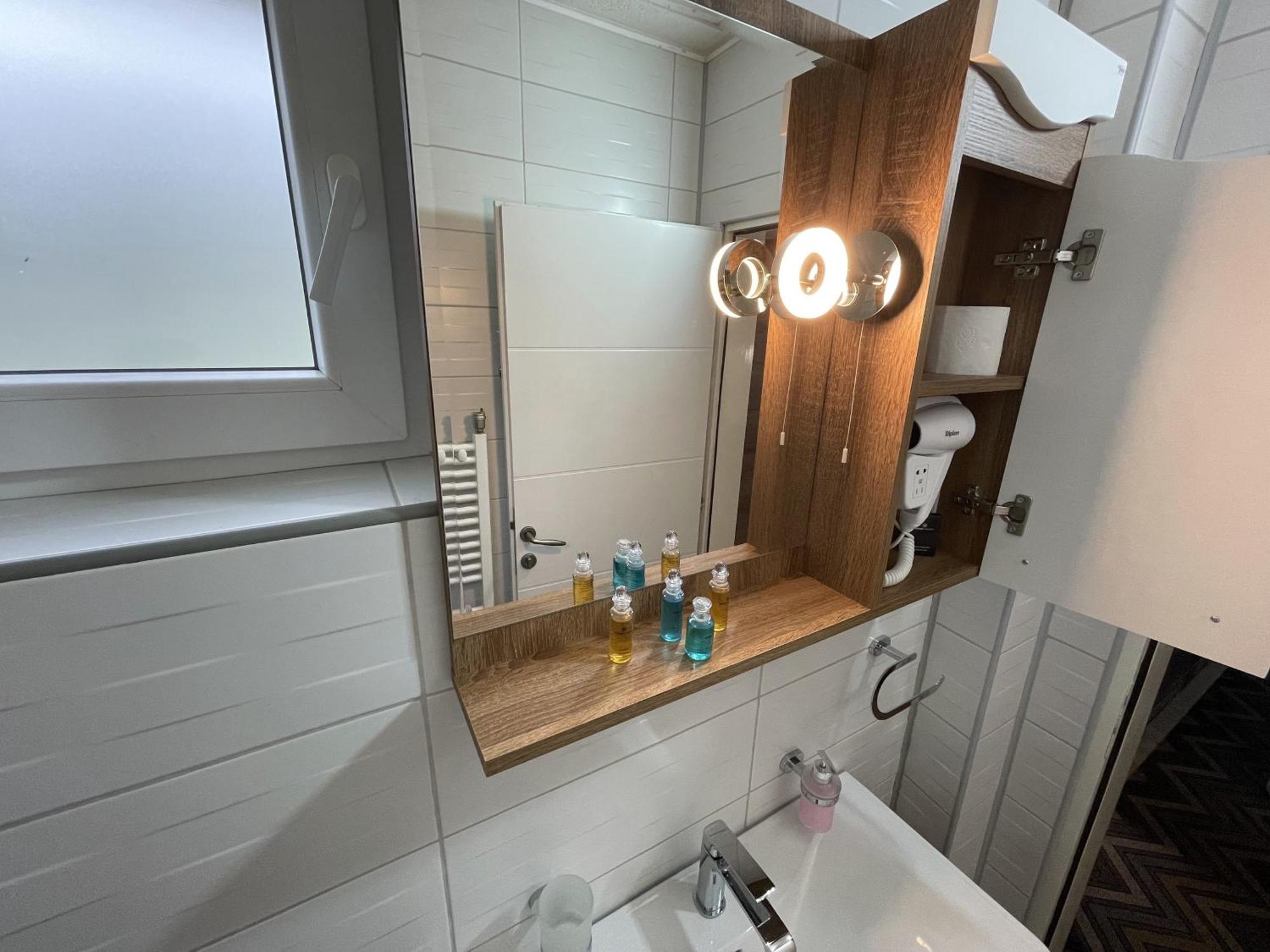 Apartments Park 2016 Surdulica Ngoại thất bức ảnh