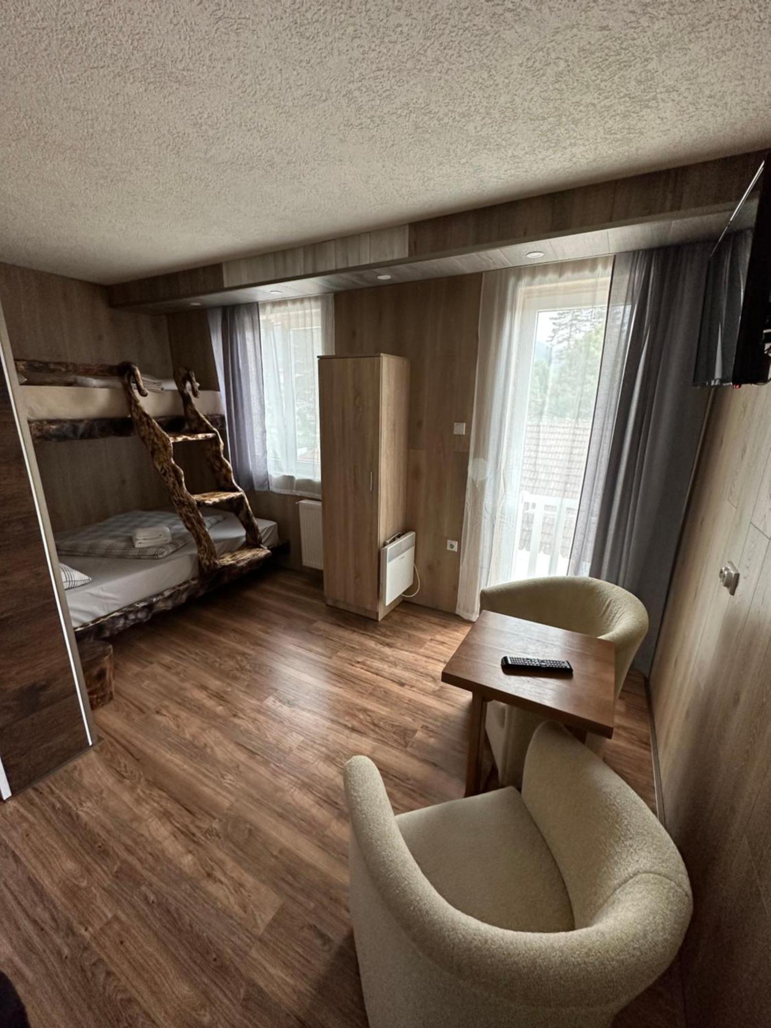 Apartments Park 2016 Surdulica Ngoại thất bức ảnh