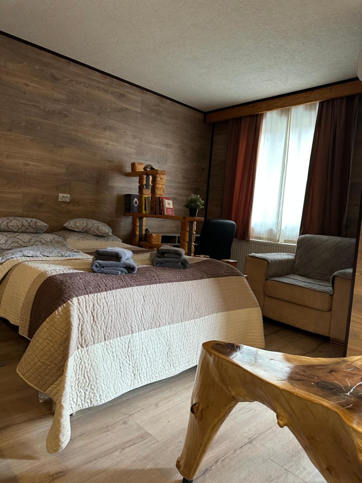 Apartments Park 2016 Surdulica Ngoại thất bức ảnh