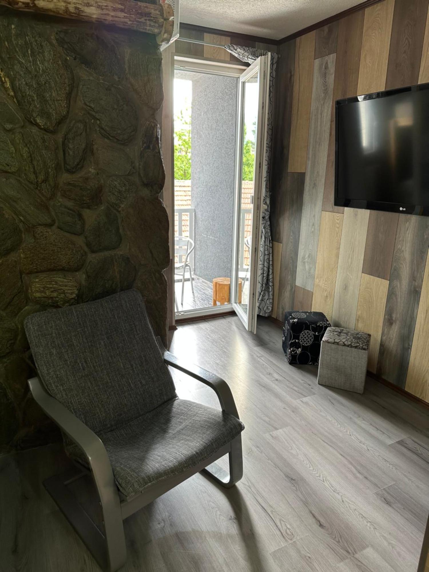 Apartments Park 2016 Surdulica Phòng bức ảnh